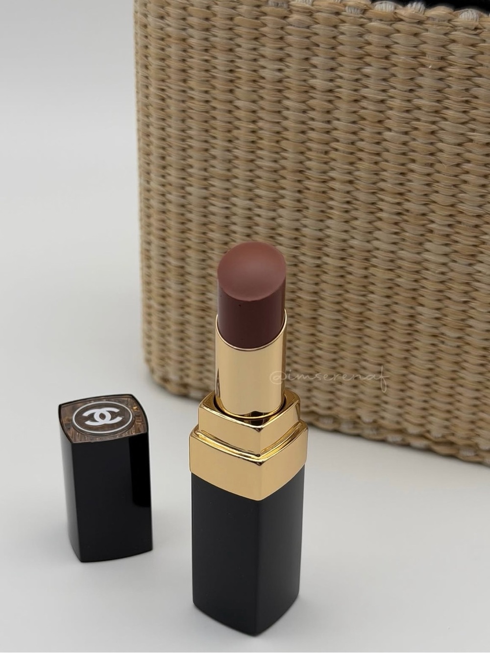 CHANEL LES BEIGES Summer Essentials - Picture 9 of 10